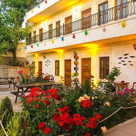 Cappadocia Ozbek Stone House Goreme Exterior foto
