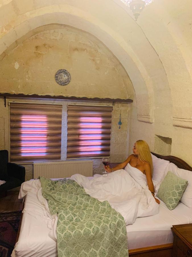 Cappadocia Ozbek Stone House Goreme Exterior foto