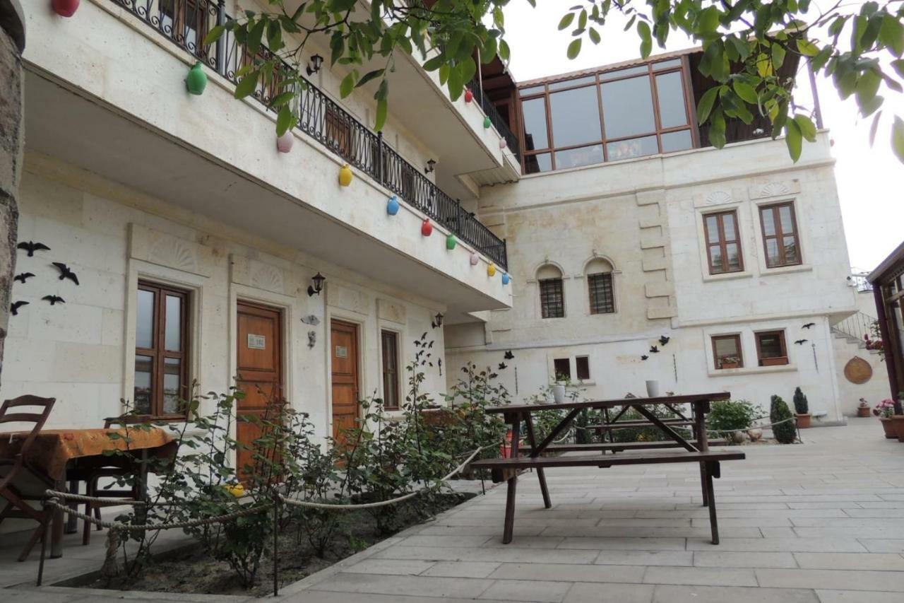 Cappadocia Ozbek Stone House Goreme Exterior foto